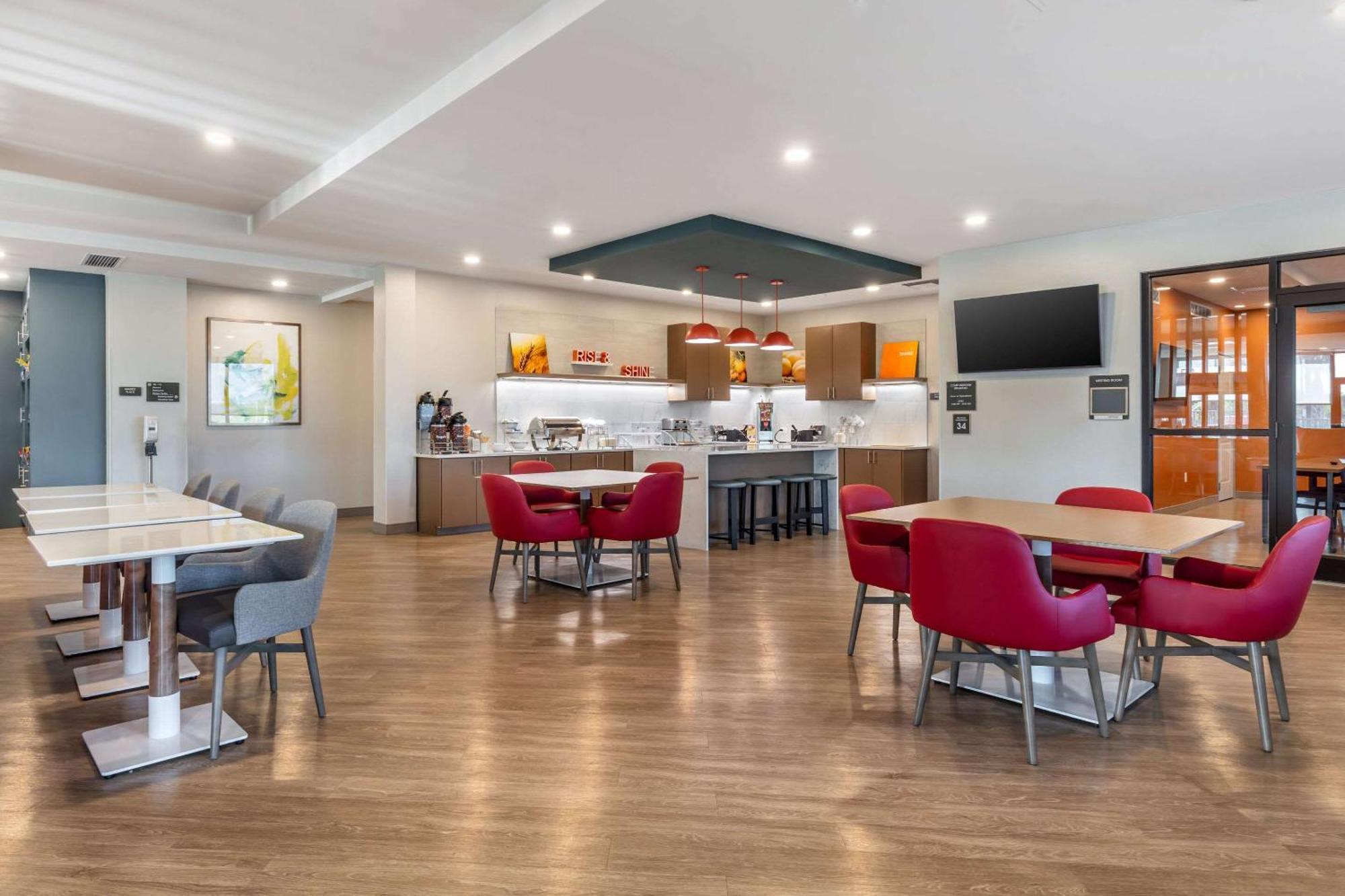 Comfort Suites Fort Myers East I-75 Екстер'єр фото