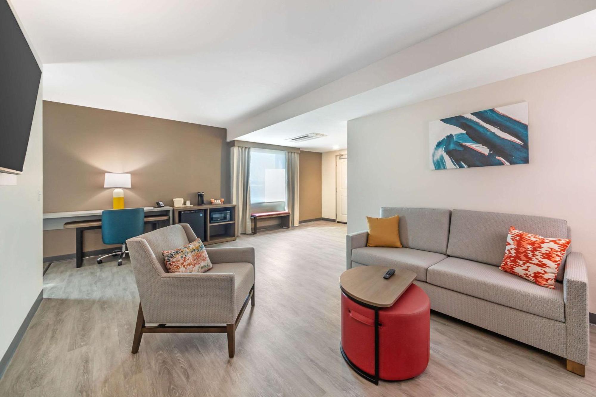 Comfort Suites Fort Myers East I-75 Екстер'єр фото
