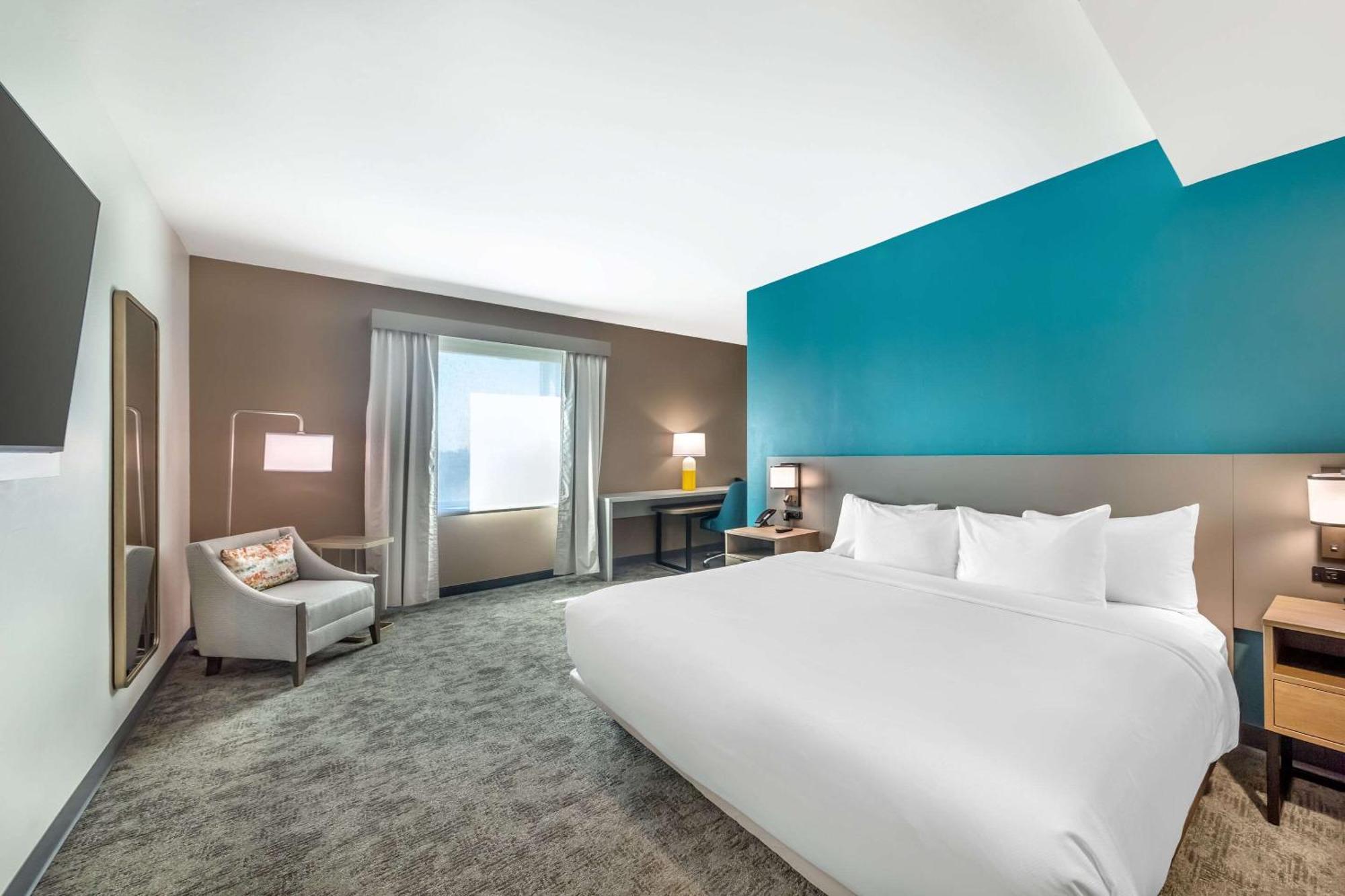 Comfort Suites Fort Myers East I-75 Екстер'єр фото