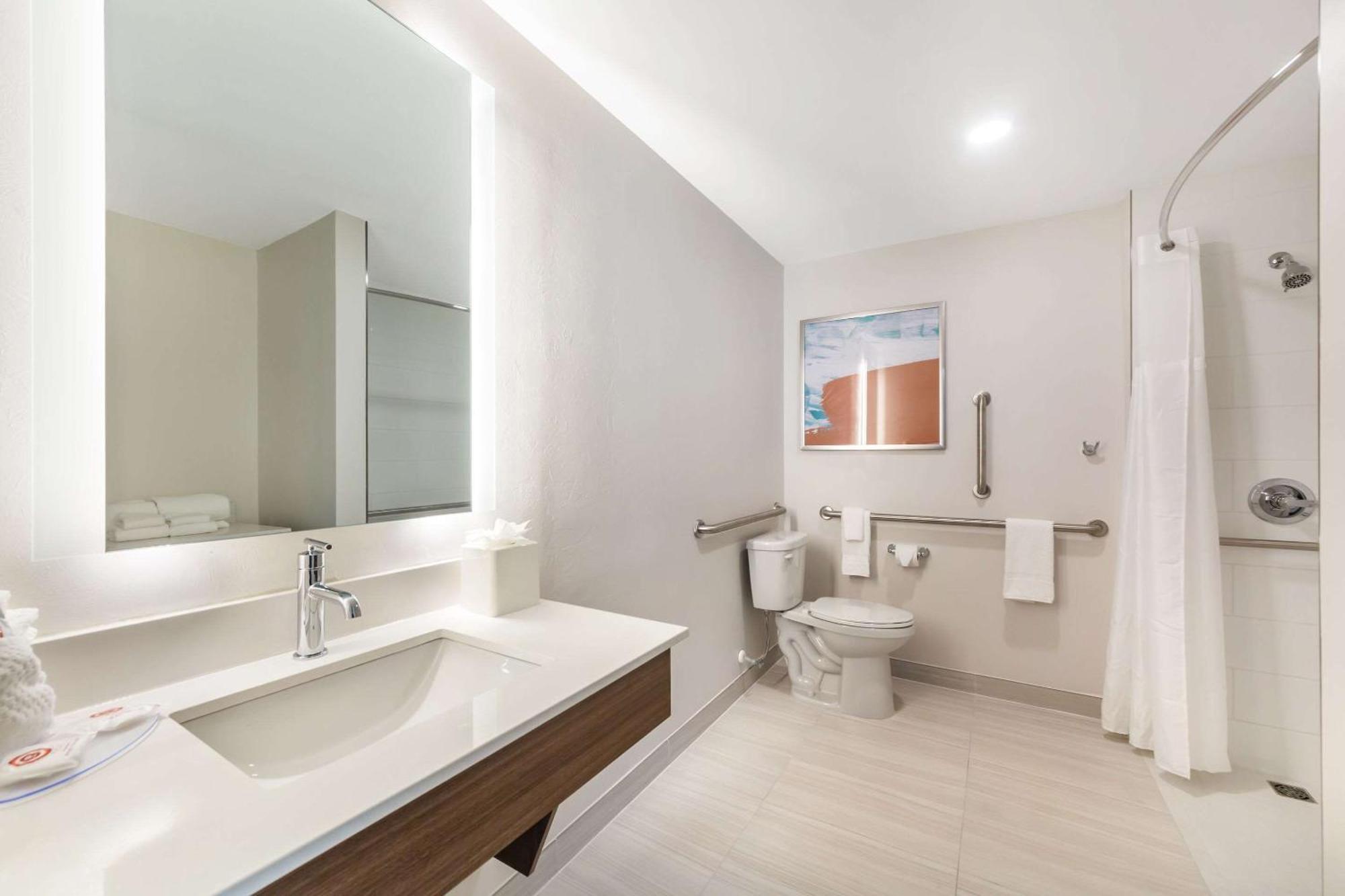 Comfort Suites Fort Myers East I-75 Екстер'єр фото